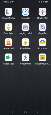 Verktyg som digital kompass finns tillgängliga, vissa är lite gimmickiga, som höjdmätaren. (Bildkälla: Sergey Tarasov - Notebookcheck)