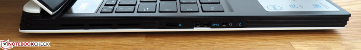 Vänster: USB Typ C (med DisplayPort), USB Typ A, 3.5 mm ljudanslutning