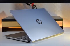 HP OmniBook 3 16 med Qualcomm Snapdragon X