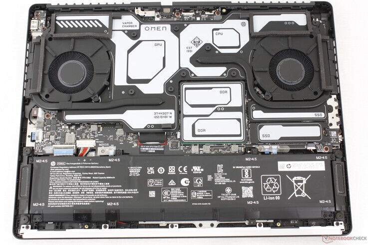 2025 HP Omen 16 Max som jämförelse