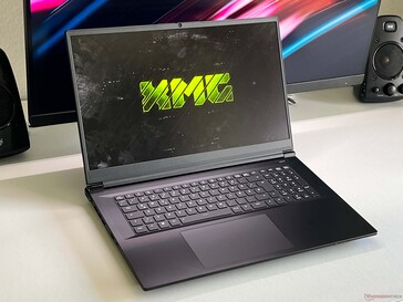XMG Focus 17 med RTX 5070 Ti bärbar dator (bildkälla: Notebookcheck)