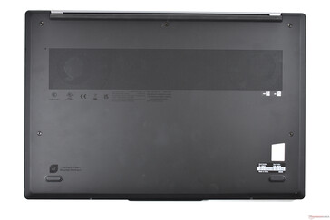 ThinkPad Z16: botten i aluminium