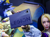 Det verkar som om surfplattan kommer att kunna köra mobilspel utan problem. Bild: en bild från ChinaJoy-utställningen av surfplattan.