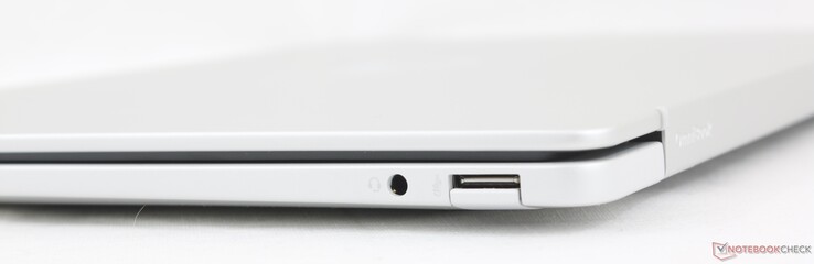 Höger: 3,5 mm headset, USB-A (10 Gbps)
