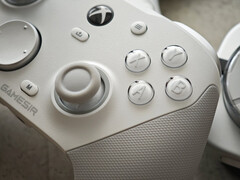 GameSir G7 Pro i sin Mech White-finish. (Bildkälla: Paraph)