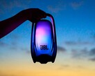 JBL Pulse 6 finns för närvarande tillgänglig i Kina och USA.