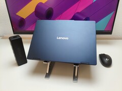 Energieffektiv, men inte särskilt snabb: Core Ultra 5 322 i IdeaPad 5i 2-in-1 14