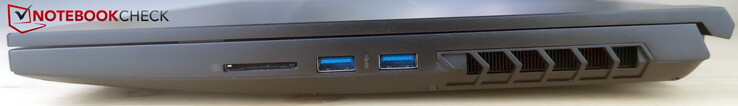 Höger: 2x USB-A 3.2 Gen1, SD-kortläsare