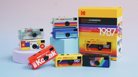Blindboxförpackningen ger ett överraskningsmoment när du packar upp kameran (Bildkälla: Kodak)