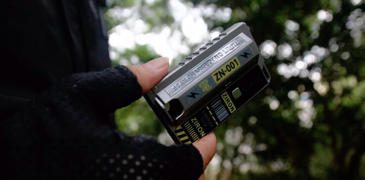 Zirons taktiska powerbank. (Bildkälla: Ziron)