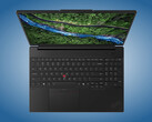 ThinkPad P16s i Gen 5 sedd från ovan.