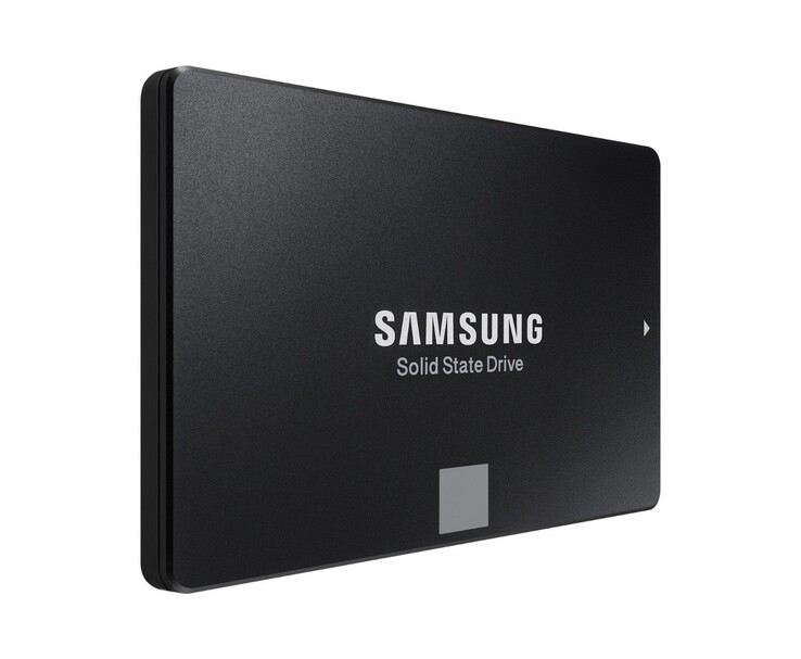 Samsung SATA solid state-enhet i ett slimmat svart hölje (Bildkälla: Samsung)