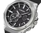 Vinkelbild av G-Steel-GST-B1000-1A med svart urtavla.