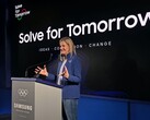 IOK:s ordförande Kirsty Coventry håller ett anförande vid utnämningsceremonin för Samsung Solve for Tomorrow Global Ambassador