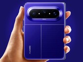 Apple iPhone Ultra förväntas ha ungefär samma bredd som Huawei Pura X Max.