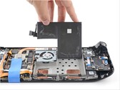 Batteribyte på Steam Decks LCD-skärm av iFixit.