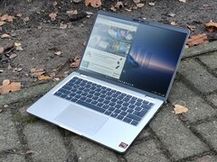 Dell Pro 14 Plus-skärmen är lite för svag för utomhusbruk (bildkälla: Benjamin Herzig)