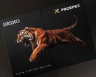 Förpackningen till Seiko Prospex India Limited Edition pryds av en illustration av en hoppande tiger på de svarta presentförpackningarna.