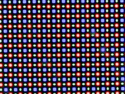 Sub-pixel matris