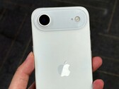 Apple iPhone 17 Air kan ha ett av de minsta batterierna i moderna smartphones (Bildkälla: @MajinBuOfficial)