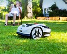 RoboUP:s Raccoon 2 SE Robot Mower (bilden) kommer snart att finansieras via Kickstarter. (Bildkälla: RoboUP)
