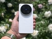 Flaggskeppet med Zeiss-märket kan lanseras i slutet av 2026 med en LOFIC-sensor för första gången, ungefär som Xiaomi 17 Ultra.