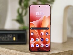 Motorola Edge 60 Neo recension. (Bildkälla: Marcus Herbrich)