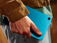 Alexa Tablet 8 finns i rosa, turkos och mörkgrått.