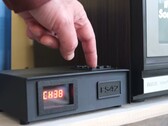 FieldStation42 i en specialtillverkad 3D-tryckt kabelbox (Bildkälla: wrongdog reckons på YouTube)