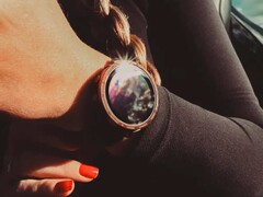 Den relativt kompakta smartklockan Grit X2 finns nu tillgänglig (Bildkälla: Polar)