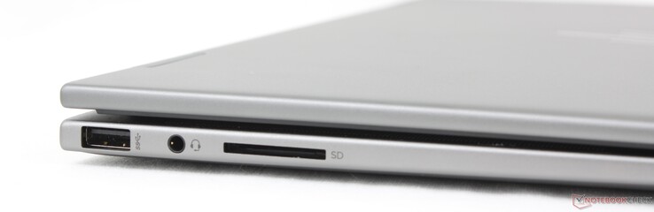 Vänster: USB-A 10 (10 Gbps), 3,5 mm headset, SD-kortläsare