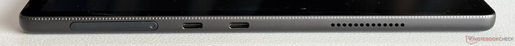 Vänster: SD-kortläsare, 2x USB-C 4.0 (40 Gbps, DisplayPort, Power Delivery)