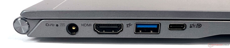Vänster: 1x nätaggregat, 1x HDMI 2.0 (med HDCP), 1x USB 3.2 Gen 1 (Typ-A ), 1x Thunderbolt 4 (Typ-C) med USB 4, DP, PD och laddning