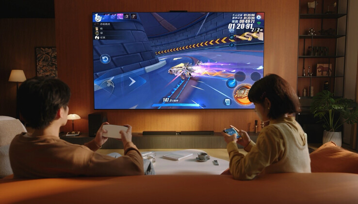 Huawei Mate TV Pro strömmar trådlöst spel från en smartphone och styrs av sin ovanliga fjärrkontroll med styrplatta. (Bildkälla: Huawei)