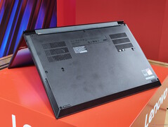 Lenovo ThinkPad P16v Gen 3 (bildkälla: Benjamin Herzig)
