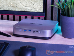 Det billigaste alternativet för Minisforum AI X1 Pro i Kina kostar cirka 535 dollar. På bilden: minidatorn. (Bildkälla: Notebookcheck)