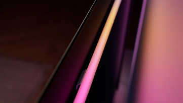 Spela upp Gradient TV Strip Light Pro.