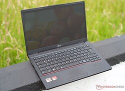 Fujitsu LifeBook E5412A recension. Tillhandahålls av: