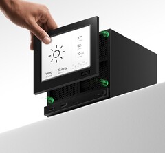 Jsaux har presenterat två nya frontpaneler för Steam Machine. Den e-ink-skärm som visas här har en 5,83-tums e-ink-skärm.