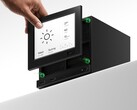 Jsaux har presenterat två nya frontpaneler för Steam Machine. Den e-ink-skärm som visas här har en 5,83-tums e-ink-skärm.