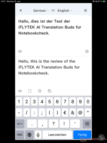 Det medföljande verktyget för textöversättning fungerar precis som Deepl och liknande tjänster.