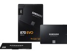 Samsung 870 EVO SATA 2,5-tums solid state-enhet avbildad tillsammans med detaljhandelsförpackningen (Bildkälla: Samsung)
