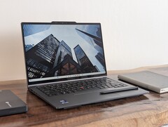 De som prioriterar prestanda bör undvika alla modeller av ThinkPad X1 2-i-1 Gen 11, med undantag för Core Ultra X7.
