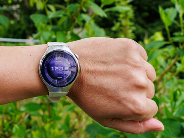 Watch 5 (42 mm) utomhus