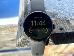 Pixel Watch 4 kommer att erbjuda nya SOS-funktioner samt nya funktioner för fitnessentusiaster, enligt en läcka. (Bildkälla: Notebookcheck)