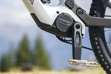 Den kraftfulla M2S-motorn från Avinox används