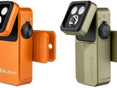 Olight Oclip 2 Pro (L) och Oclip 2 Ultra (R) har lutbara huvuden och vridbara klämmor för smidig ljusriktning.