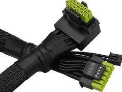 ASRocks L-formade 12V-2x6-kabel med gröna stift. (Bildkälla: ASRock)