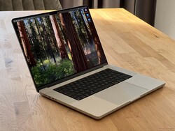 Apple MacBook Pro 16 (bildkälla: Notebookcheck)