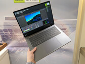 Surface Laptop Ultra sägs ha ett utmärkt tangentbord.